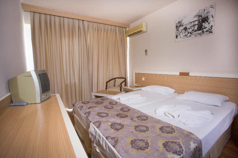 Tuntas Beach Hotel Altinkum Didim Exterior foto